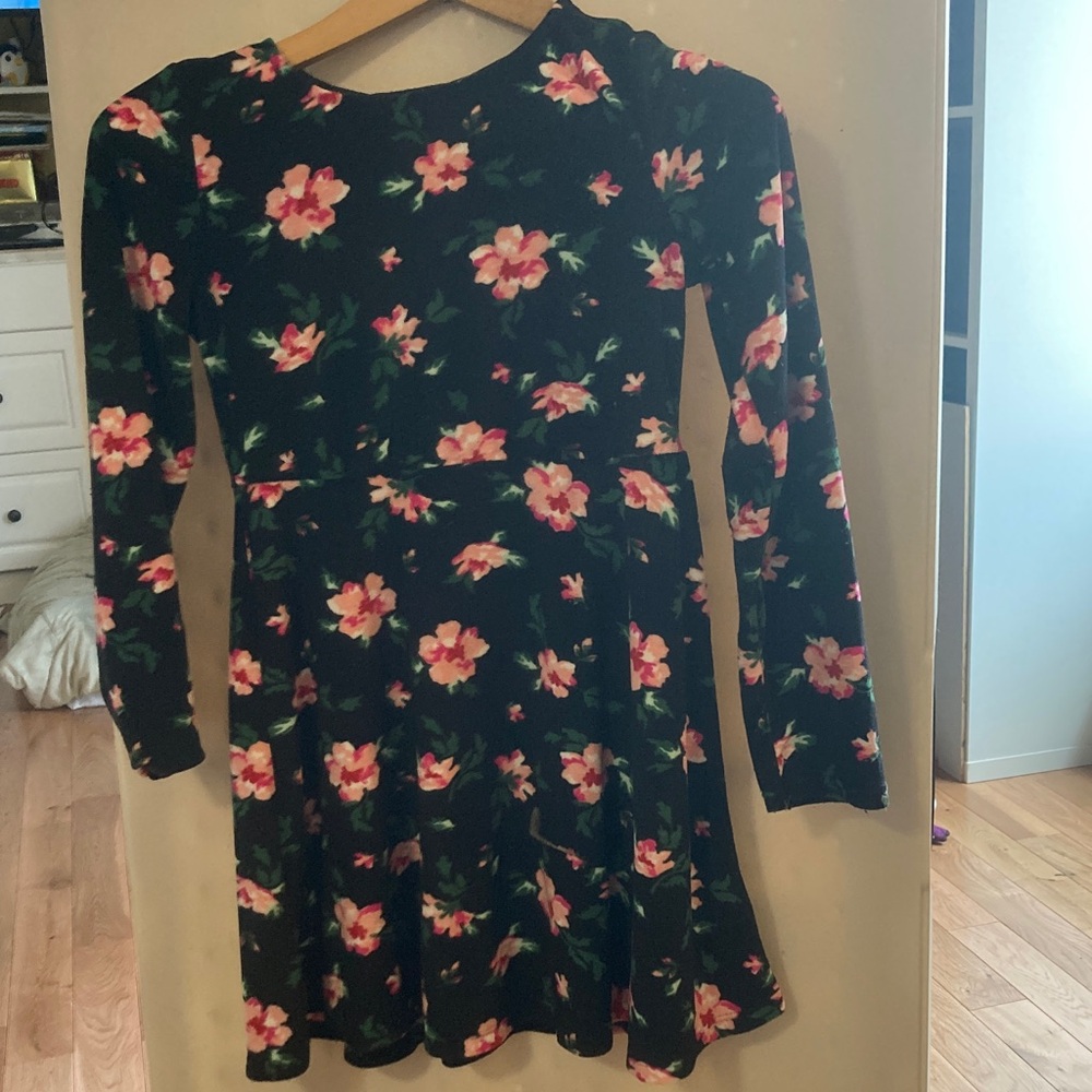Epic Threads Black Floral Long Sleeve Skater Dress with Pink Flowers